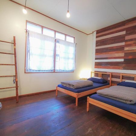 Pickbaan Hostel Lamphun Exterior foto